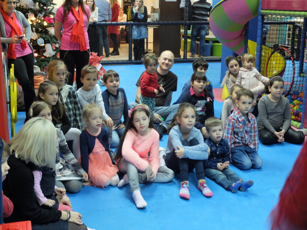 New Year'S Event For The Children Of Tnation Employees